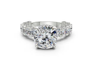 Xyra Accent 2.8mm Enagaement Ring