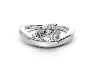 Lyriel Solitaire 1.9mm Enagaement Ring