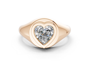 Ziora Solitaire 2.9mm Enagaement Ring