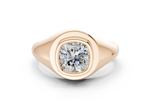 Ziora Solitaire 2.9mm Enagaement Ring