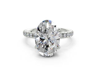 Orithia Solitaire 2.3mm Enagaement Ring