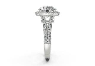 Essira Solitaire 2.5mm Enagaement Ring