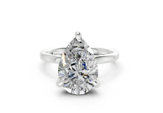 Fenna Solitaire 2.3mm Enagaement Ring