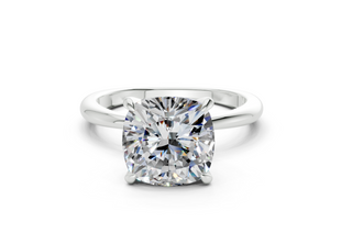 Novelle Solitaire 1.6mm Enagaement Ring