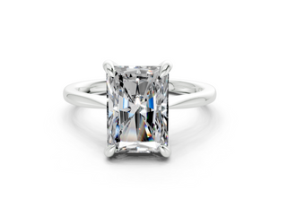 Alara Solitaire 2mm Enagaement Ring