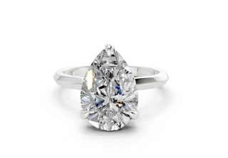 Arielle Solitaire 2mm Enagaement Ring