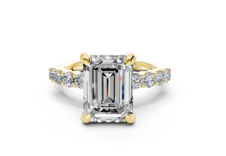 Linora Accent 2mm Enagaement Ring