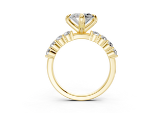 Linora Accent 2mm Enagaement Ring
