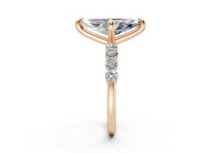 Linora Accent 2mm Enagaement Ring