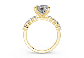 Linora Accent 2mm Enagaement Ring