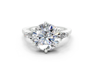 Felise Three Stone 1.8mm Enagaement Ring