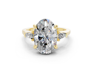 Olesia Three Stone 1.8mm Enagaement Ring