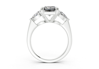 Vexia Three Stone 1.8mm Enagaement Ring