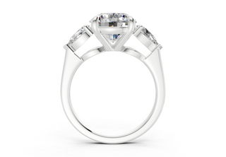 Vexia Three Stone 1.8mm Enagaement Ring