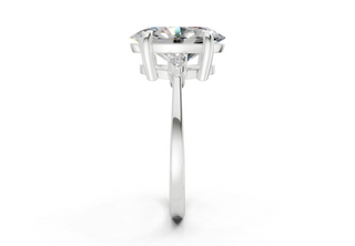 Lyanna Three Stone 2mm Enagaement Ring